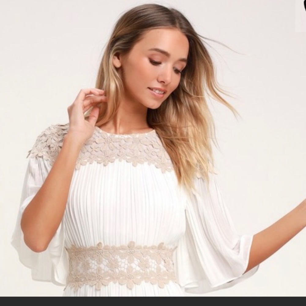 Lulus white lace dress